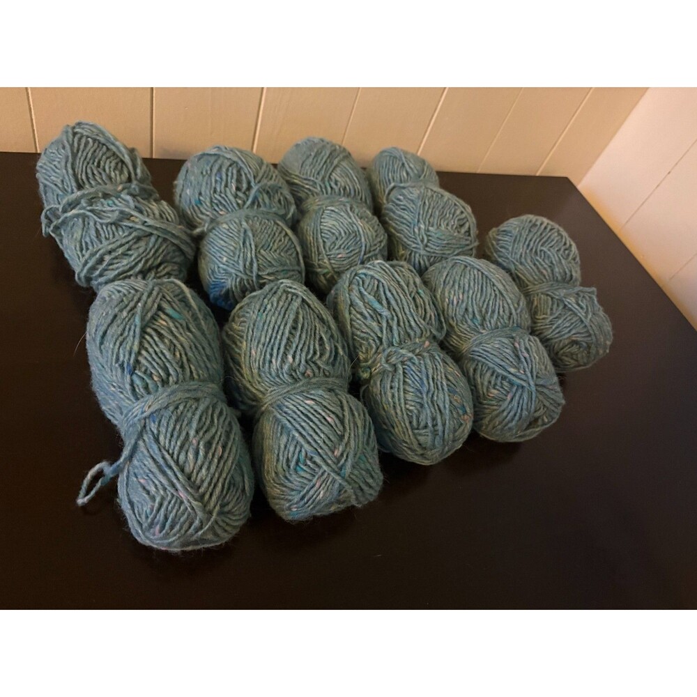 New Vintage Wool Tweed Yarn 9 Skeins Variegated Teal Pink Green